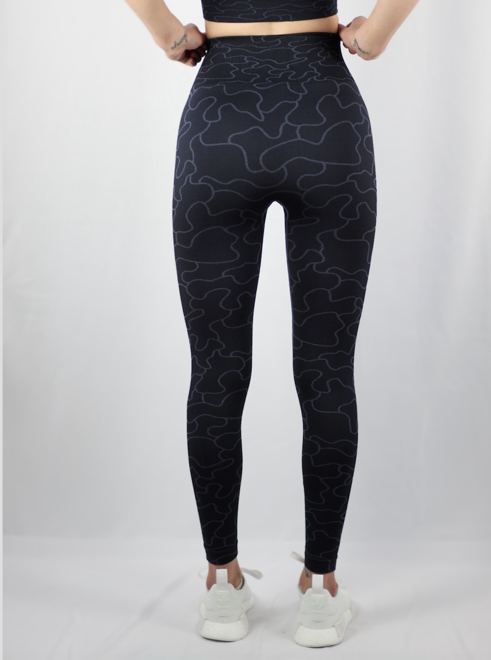 Seamless Camo Leggings